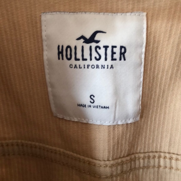 Corduroy Hollister Jacket - Picture 2 of 3